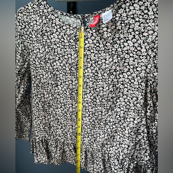 H&M Floral Peplum Top 3/4 Sleeve - Picture 5 of 5